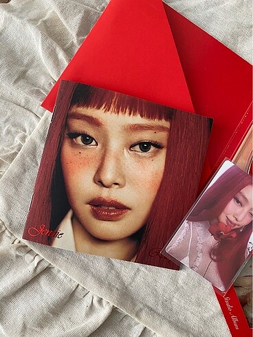  Beden JENNIE Ruby Digipack
