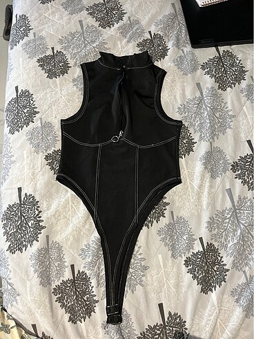 Çıtçıtlı siyah body