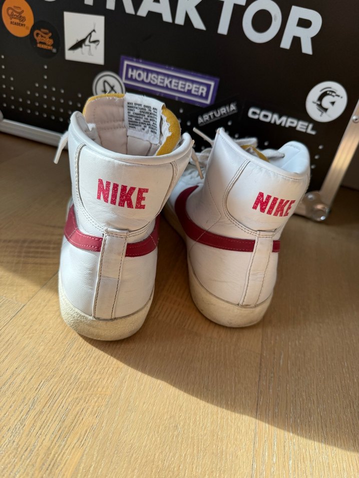 Nike Beyaz Erkek Spor Ayakkabısı Velcro - Görsel 4