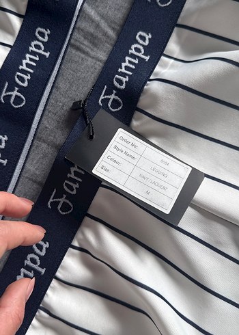 Çizgili Beyaz Kadın Spor Takımı tayt eşofman - Görsel 6