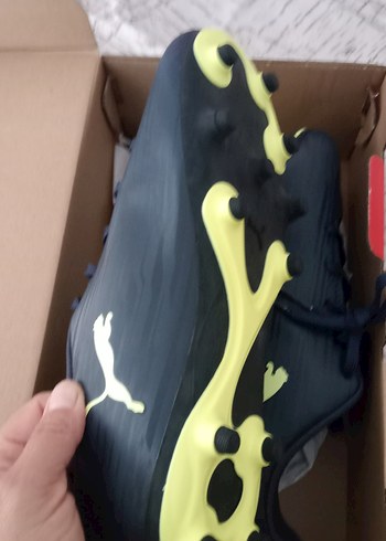 38 Beden lacivert Renk Puma Lacivert Velcro Bağcıklı Desenli Futbol krampon 38.5 no