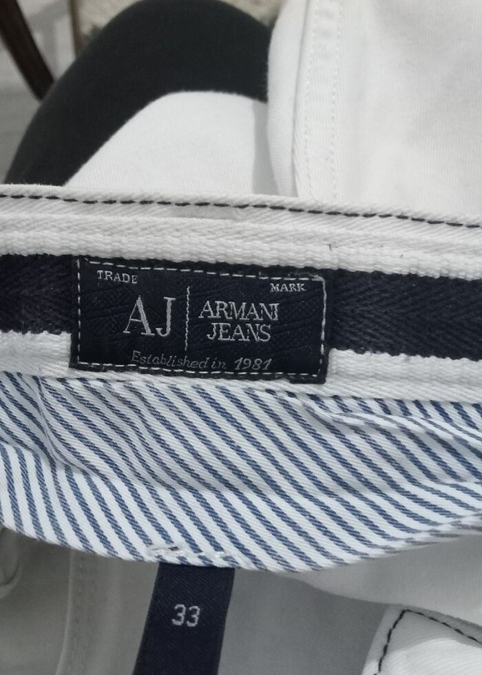 Armani jeans beyaz kot pantolon sıfır ayarında hiç bir sıkıntısı - Görsel 5