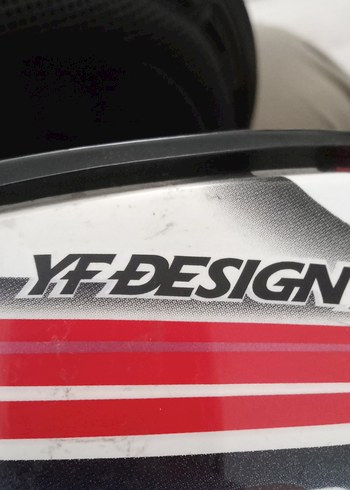 orjinal shoei marka.Renkli Baskılı Kemerli Motosiklet Kaskı - Görsel 4