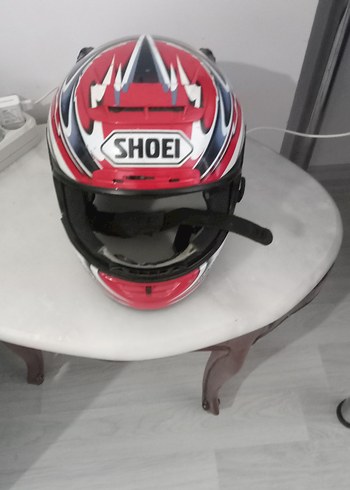 orjinal shoei marka.Renkli Baskılı Kemerli Motosiklet Kaskı - Görsel 2