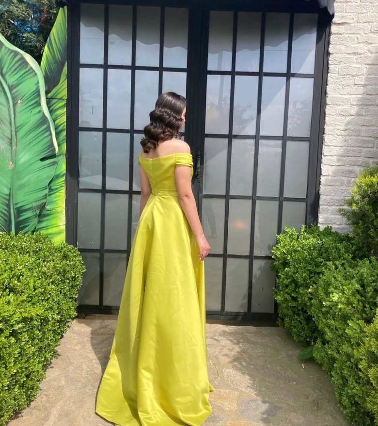 Sarı Drapeli Uzun Abiye Elbise - Görsel 5