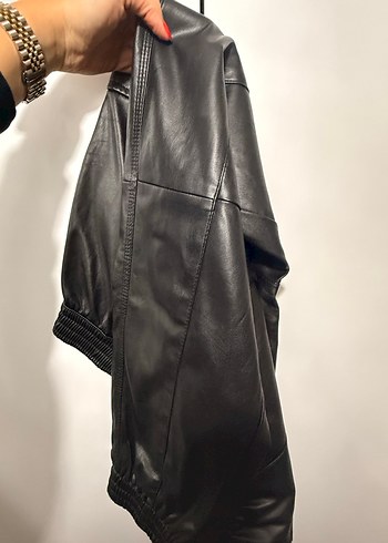 Bershka Siyah Deri bomber pantolon - Görsel 3