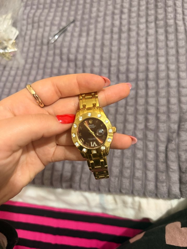 Parlak Altın Kadın Saat Taşlı rolex - Görsel 2