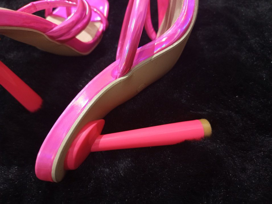 Pembe Rugan Stiletto Topuklu Terlik - Görsel 5