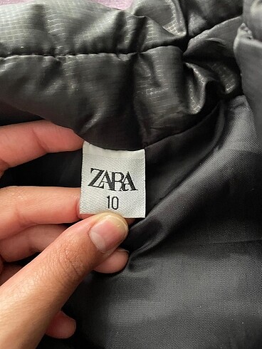 Zara 10 yaş