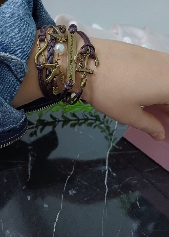 Çok Katmanlı Örgülü Bileklik - Görsel 4