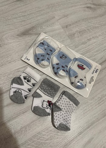 Bebek Gri Mavi Desenli Çorap 3'lü Set