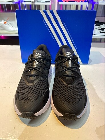 Adidas Ürün 0 orijinaldir