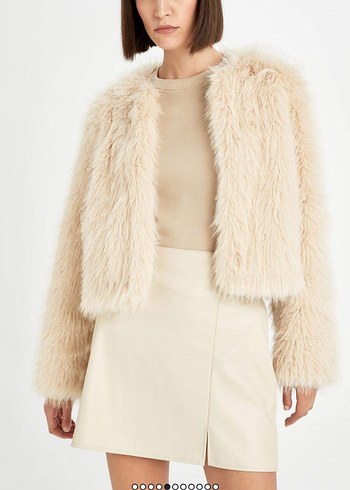 Bej Suni Kürk Kısa Mont - Görsel 2
