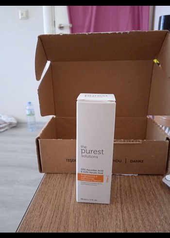 The Purest Solutions Aydınlatıcı Serum 30ML - Görsel 2