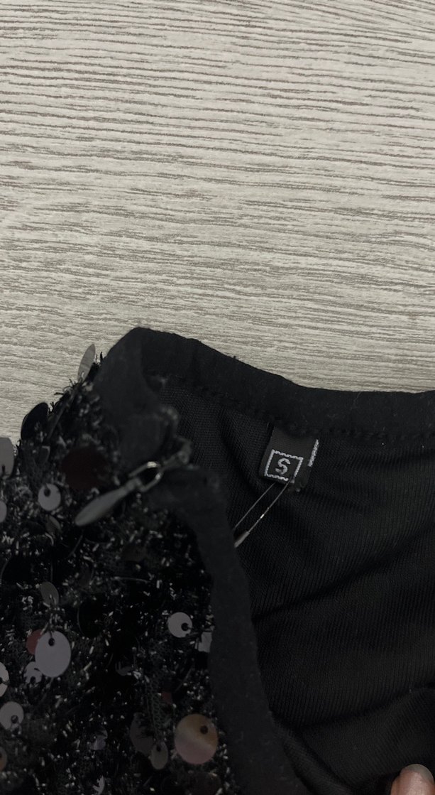 Kadın Siyah Payetli Pullu Mini Etek - Görsel 5