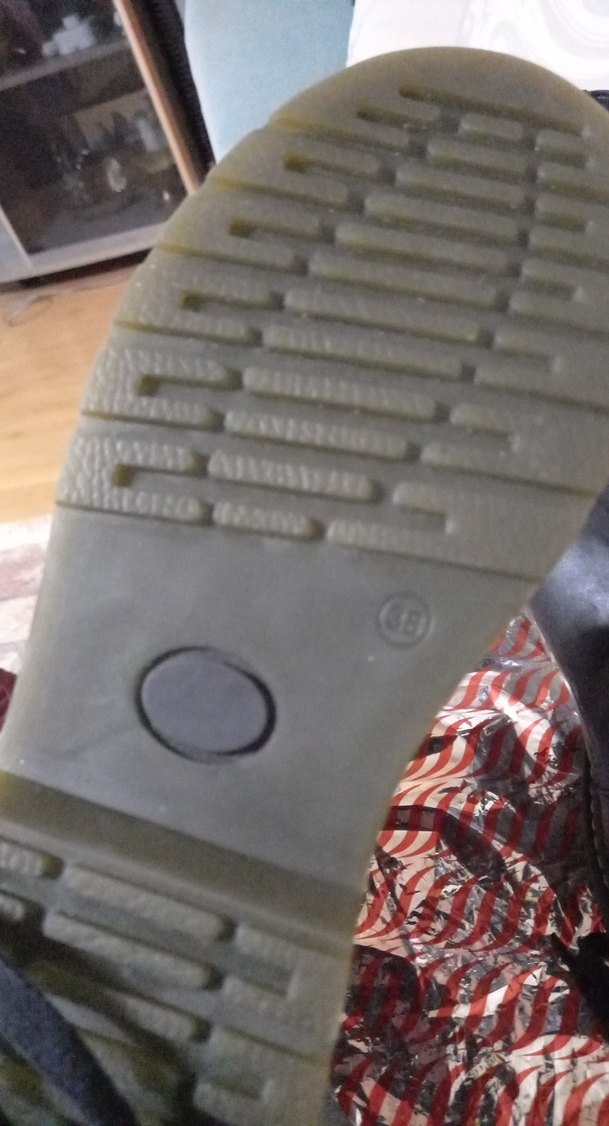 Kadın Siyah Deri Yüksek Topuklu Tokalı Bot - Görsel 4