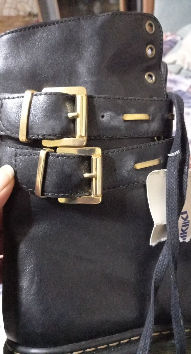 Kadın Siyah Deri Yüksek Topuklu Tokalı Bot - Görsel 5