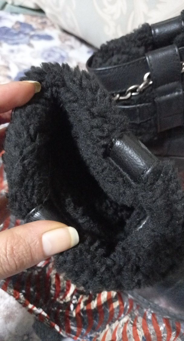 Zincir Detaylı Siyah Yılan Desenli Deri Bot - Görsel 4