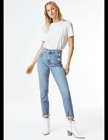 Mavi Mom Jean