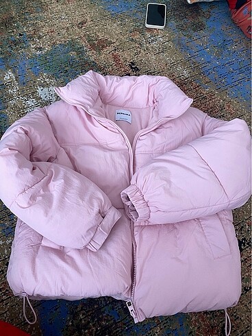 Bershka pembe mont