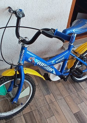 Diğer Renkli Mavi 2 Tekerlekli Bisiklet