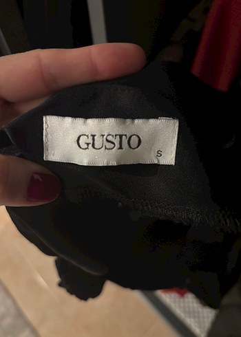 Siyah Çiçek Desenli Tek Omuz Uzun Abiye - Görsel 3