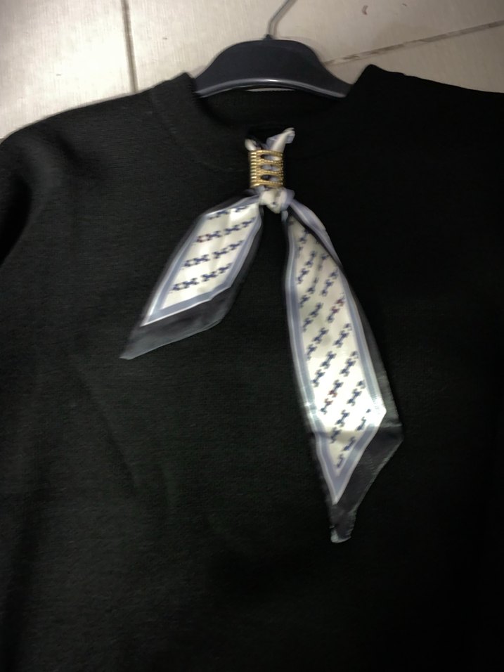 Siyah Kadın Halter Yaka Sweatshirt - Görsel 2