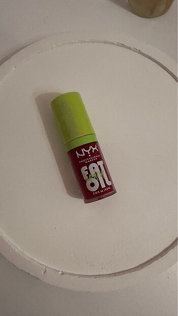 Nyx dudak yağı