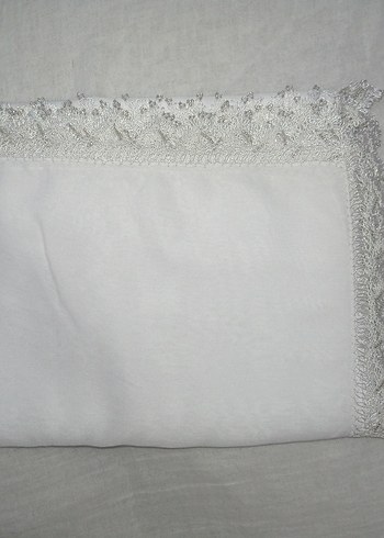 beyaz, boncuk islemeli tülbent - Görsel 2