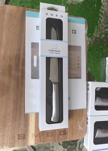 Kırmızı SMEG Kesme  Bıçak Seti ve standi - Görsel 3