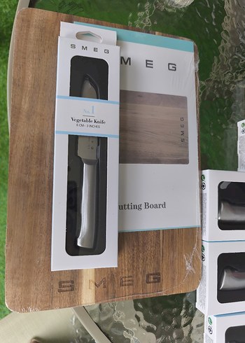 Kırmızı SMEG Kesme  Bıçak Seti ve standi - Görsel 5