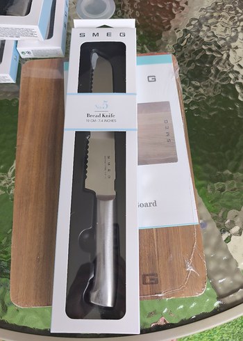 Kırmızı SMEG Kesme  Bıçak Seti ve standi - Görsel 6