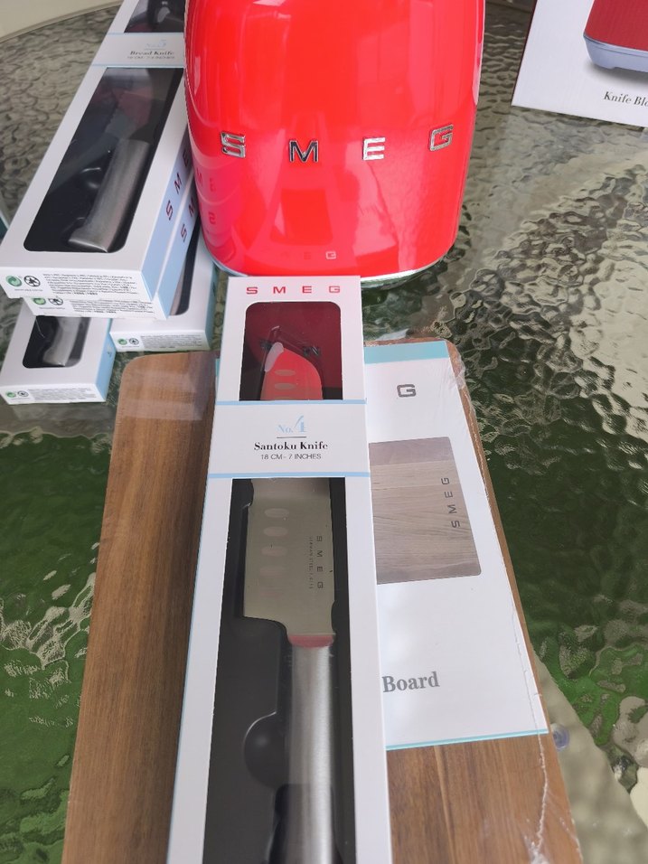 Kırmızı SMEG Kesme  Bıçak Seti ve standi - Görsel 4