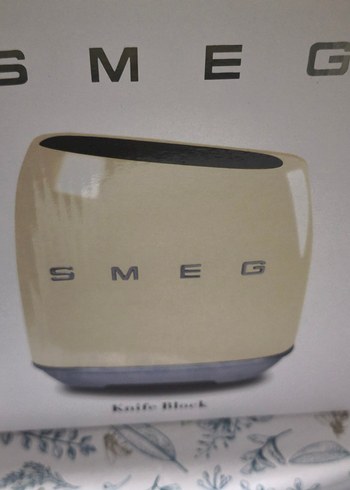 SMEG Marka 6li Şef bıçak seti ve standi - Görsel 2