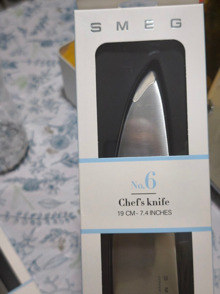 SMEG Marka 6li Şef bıçak  seti ve standi - Görsel 3