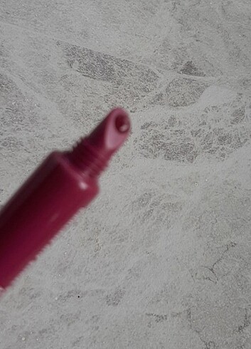  Beden Rhode skin Raspberry 