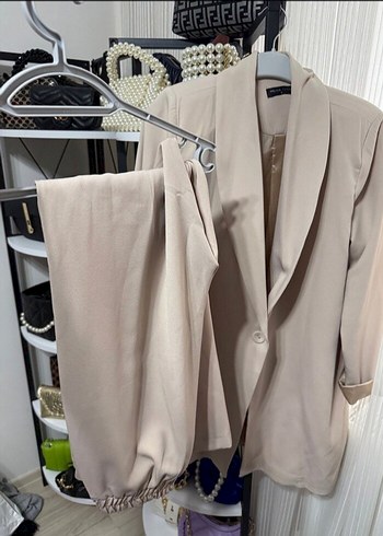 l Beden Bej Uzun Kesim Kadın Blazer