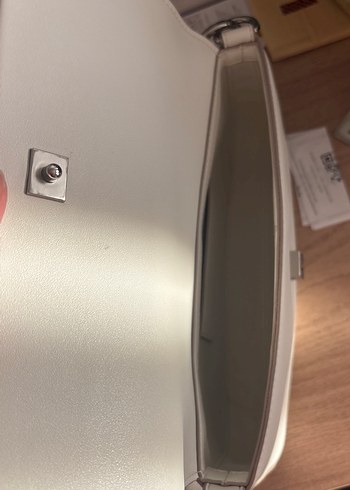 Beyaz Minimalist Deri Kadın Çanta - Görsel 3