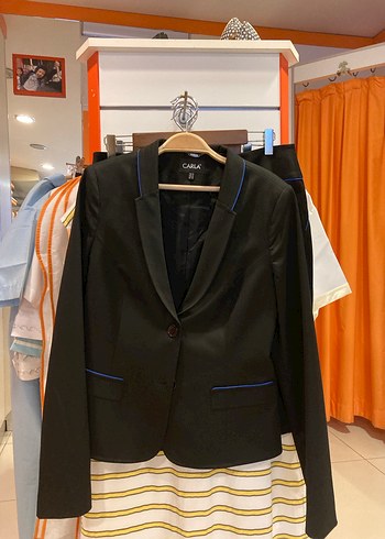CARLA Siyah ceket ve etek takım - Görsel 3