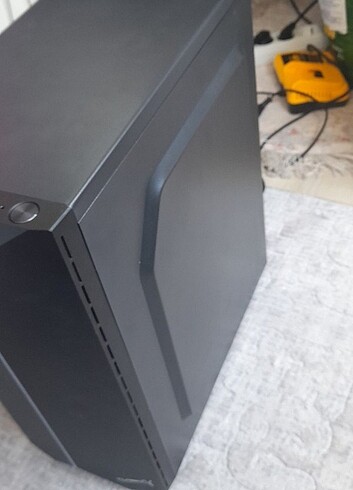  Beden Renk GTX 1650 i7 2600 Pc