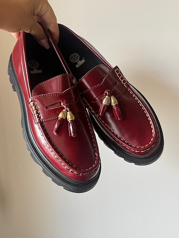 39 Beden bordo Renk Hic kullanilmadi