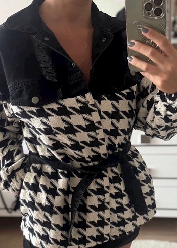 Kemerli Siyah Beyaz Oversize Kadın mont - Görsel 2