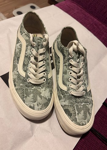 Vans 39