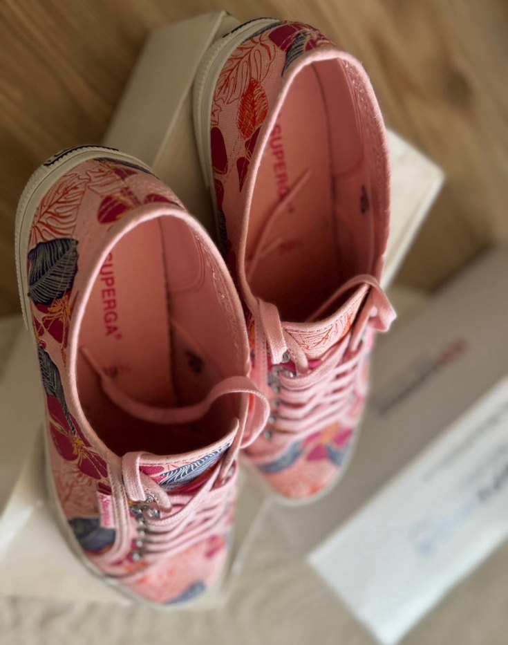 Pembe Desenli Kadın  Spor Ayakkabı - Görsel 2