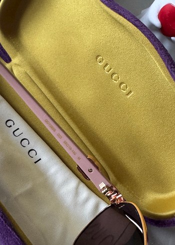 Gucci Parlak Altın Kadın Güneş Gözlüğü - Görsel 5