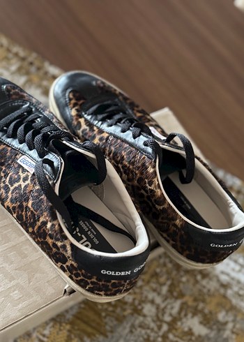 Golden Goose Leopar Desenli Kadın Deri Spor Ayakkabı - Görsel 2