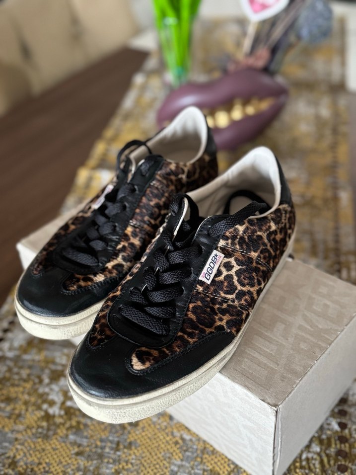 Golden Goose Leopar Desenli Kadın Deri Spor Ayakkabı - Görsel 4