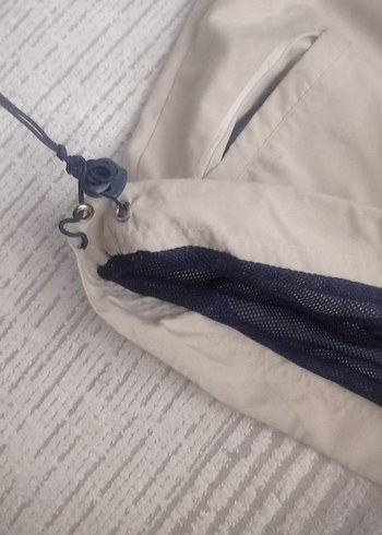 Erkek Adidas Gri-Beyaz Fermuarlı yagmurluk - Görsel 3