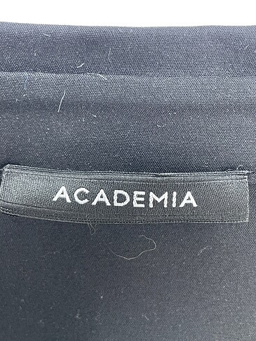 42 Beden siyah Renk Academia Kazak / Triko %70 İndirimli.