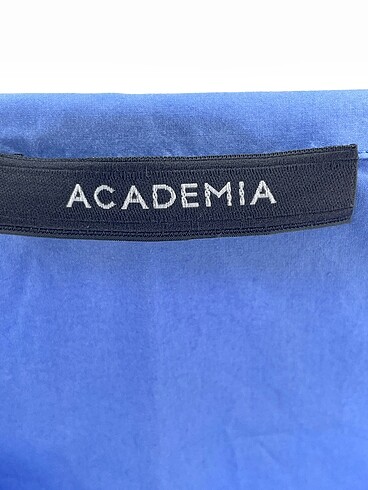 38 Beden çeşitli Renk Academia Gömlek %70 İndirimli.